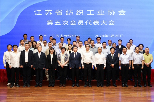 1718932786465892.jpg 6. 合照_副本.jpg