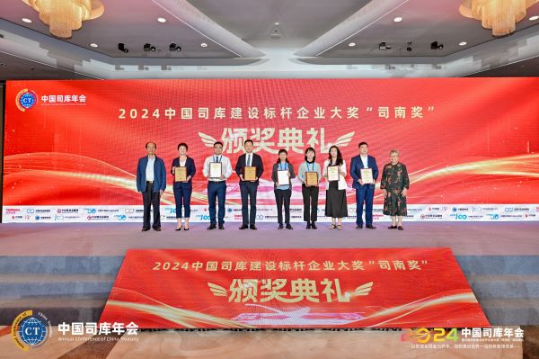 1725851456707265.jpg 2.jpg