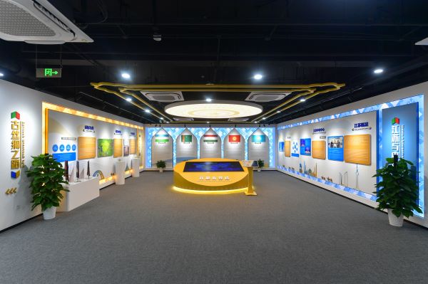 1728632004682493.jpg DSC_2101.JPG